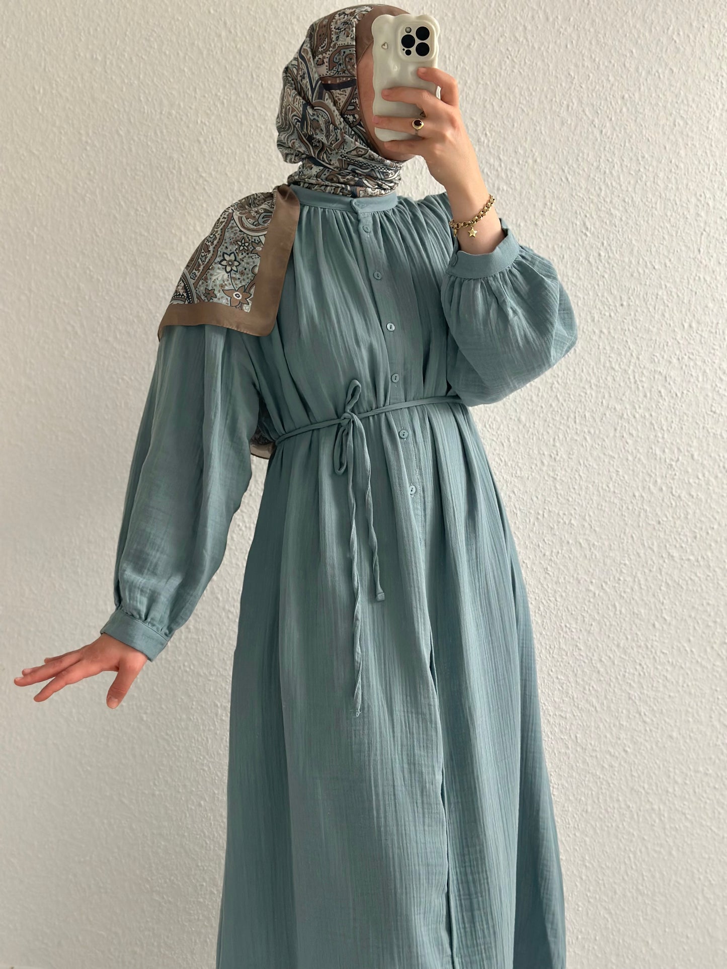 Blau Musselin Kleid