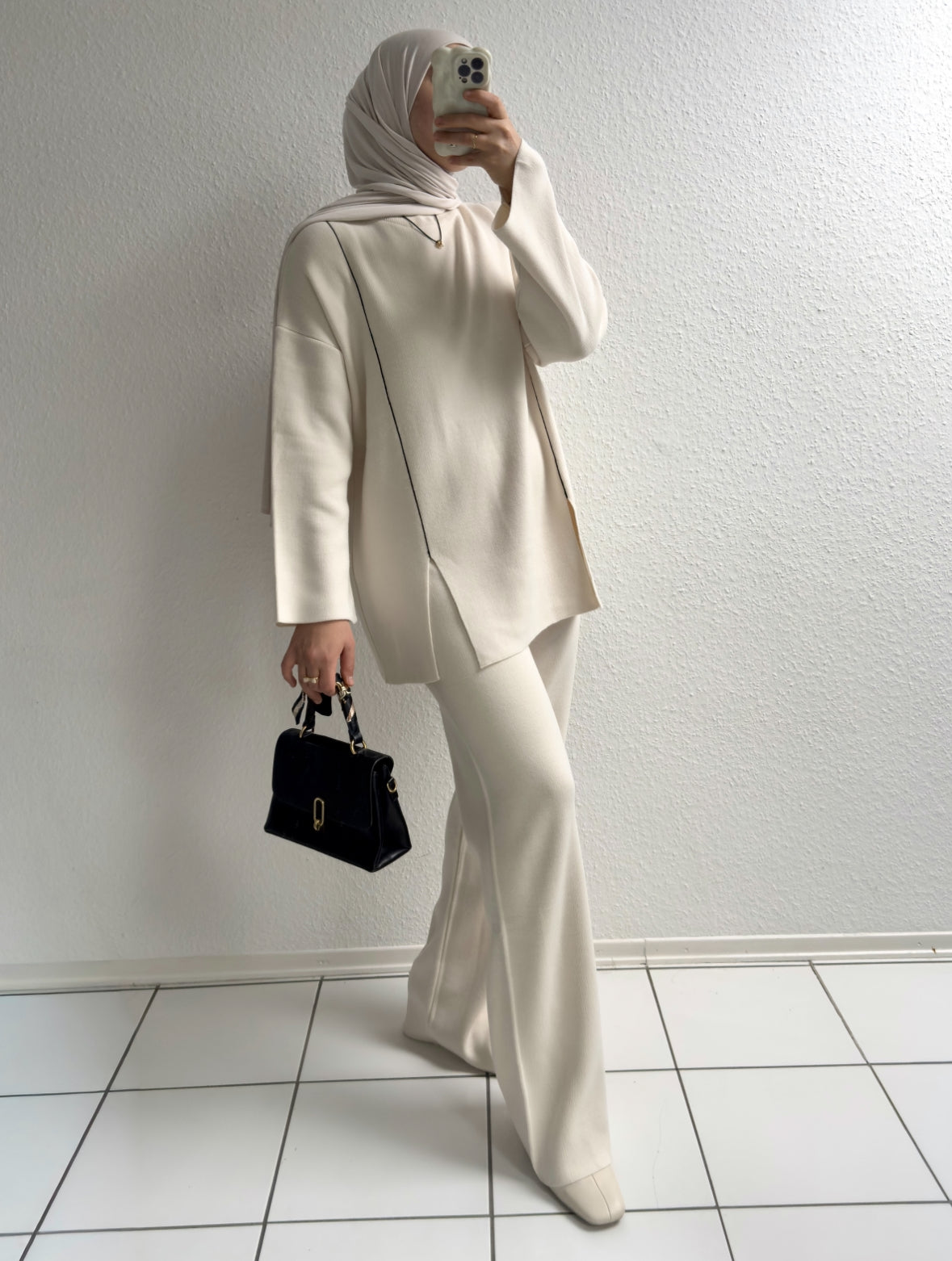 Soft Lines Strick Zweiteiler -Beige