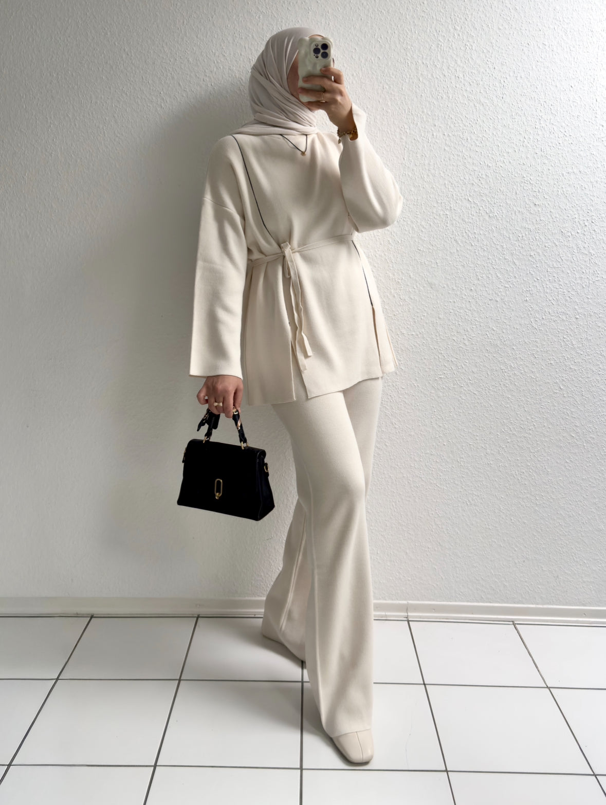 Soft Lines Strick Zweiteiler -Beige