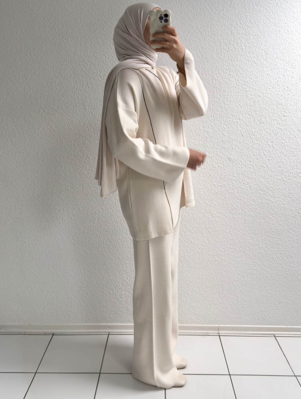 Soft Lines Strick Zweiteiler -Beige