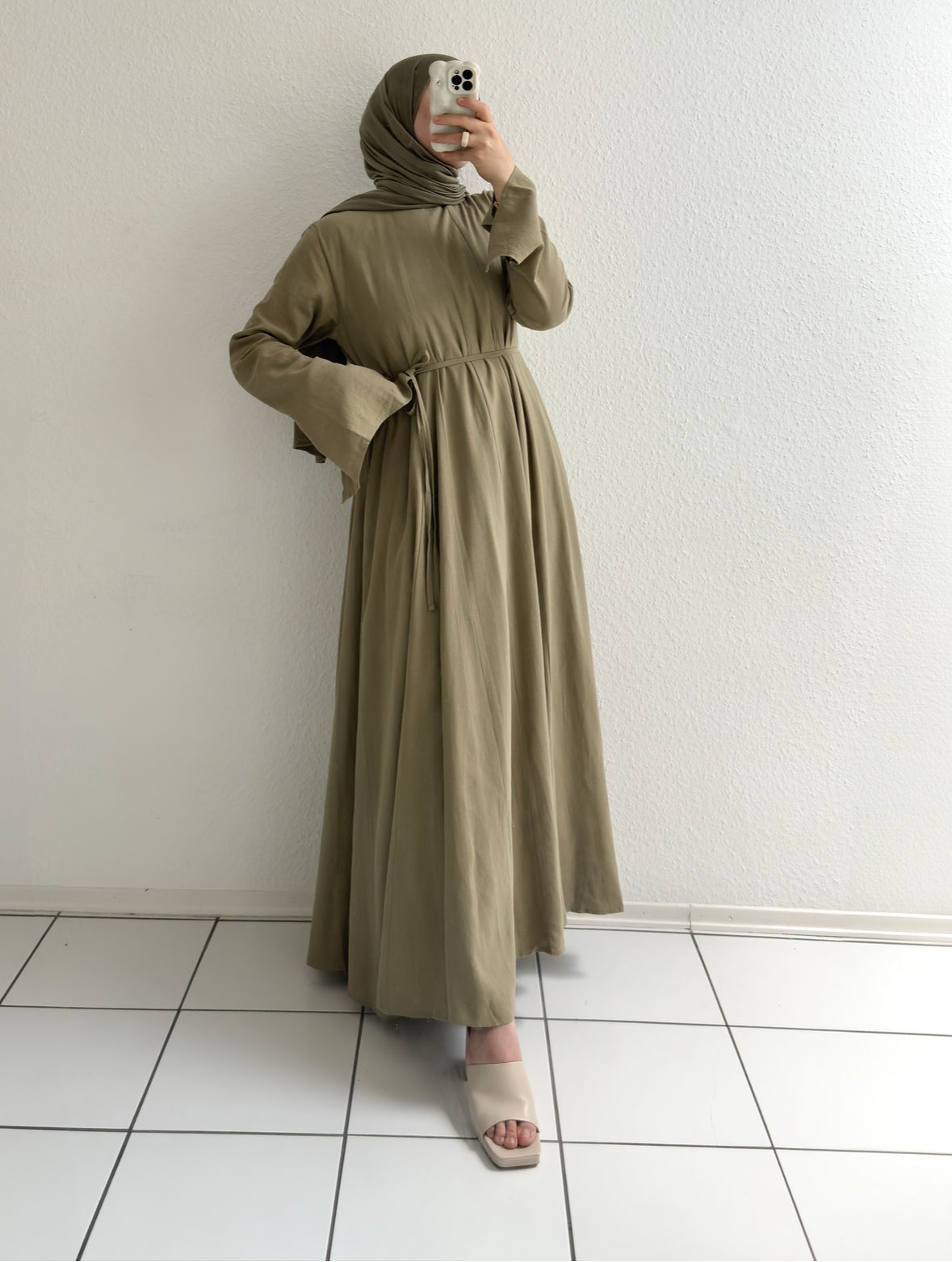 Ivory Leinen Kleid - Khaki
