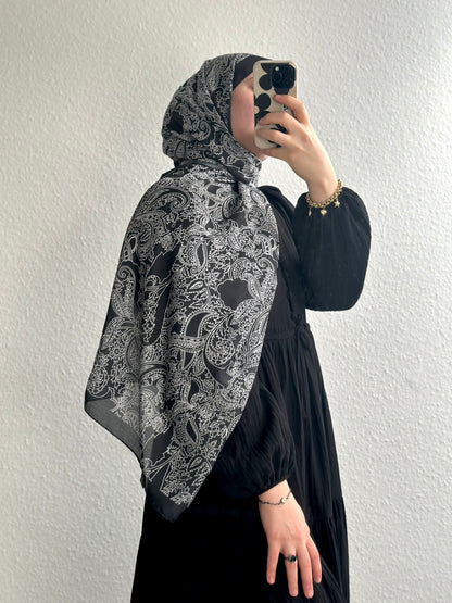 Elya Musselin Kleid- Schwarz