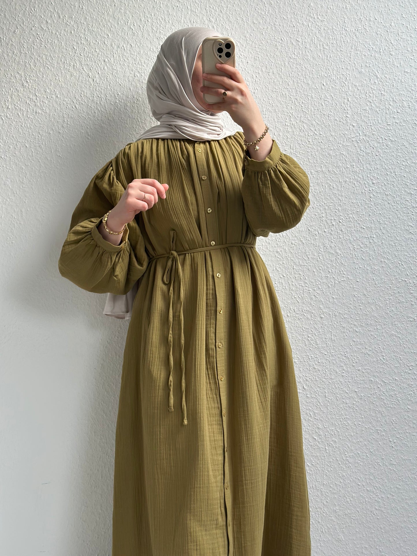 Geknöpftes Musselinkleid - Senf