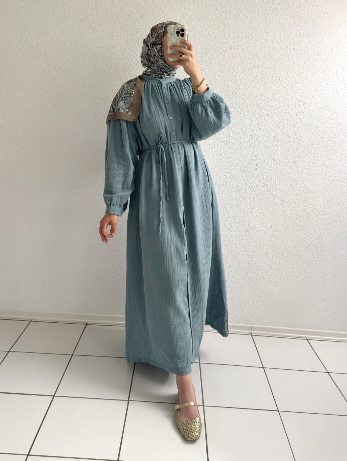 Blau Musselin Kleid