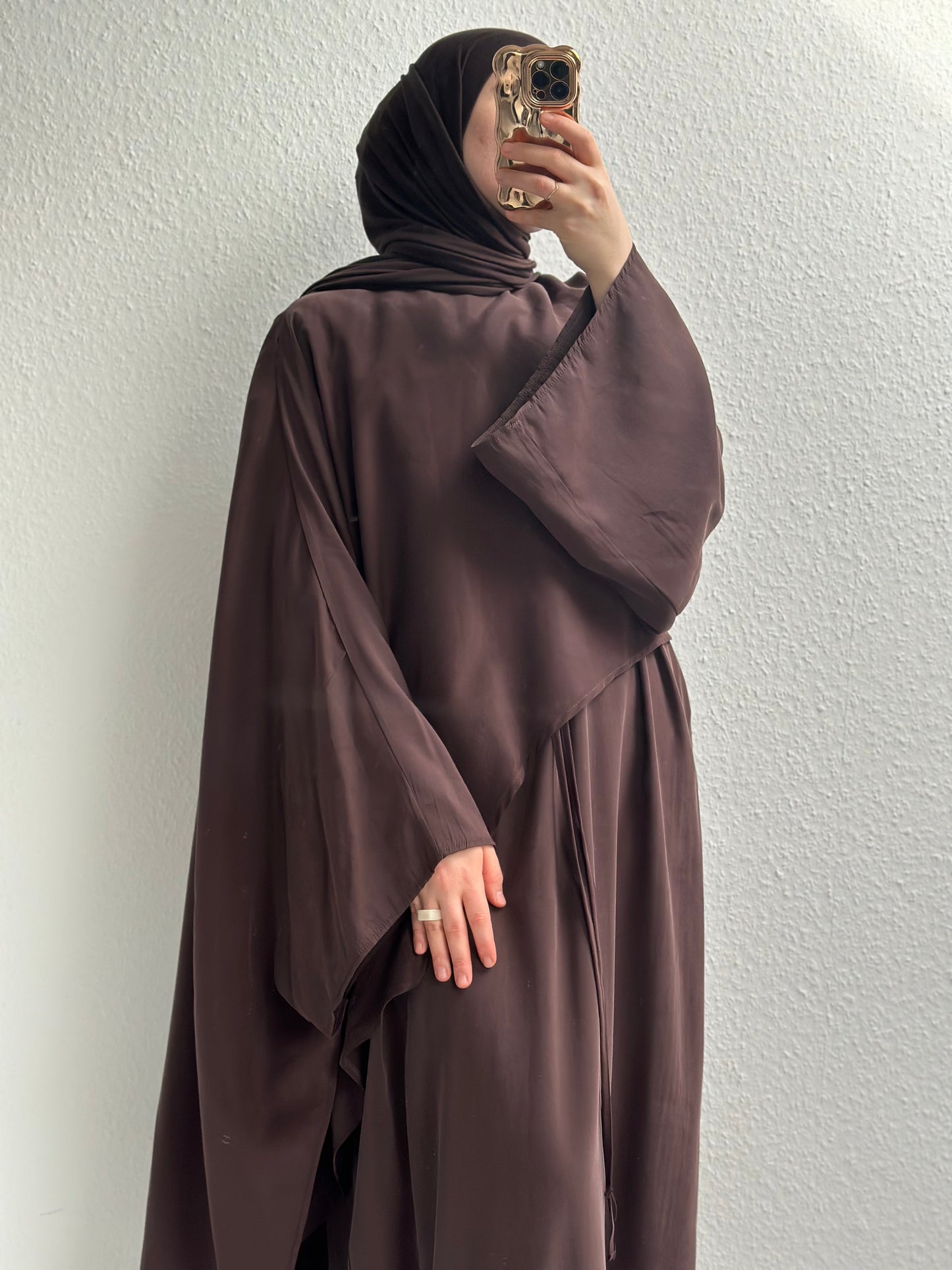 Zaya Cupro Abaya - Braun