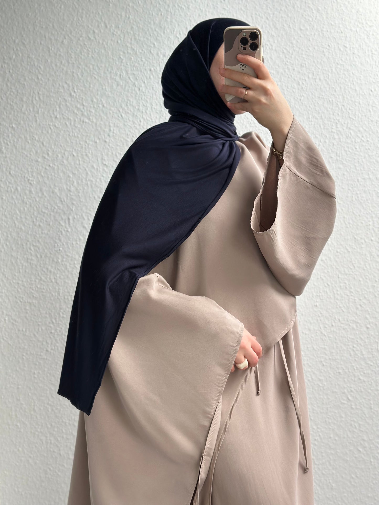 Zaya Cupro Abaya - Beige