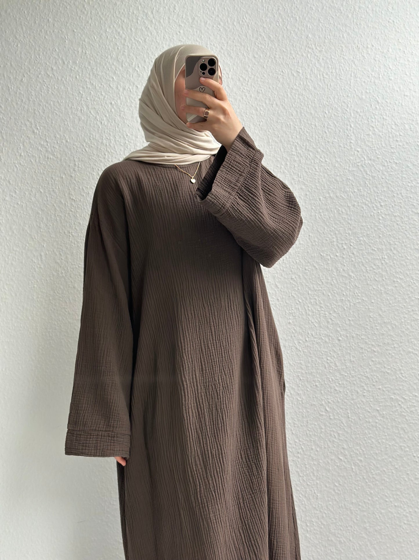 Musselin Nayra Abaya - Braun