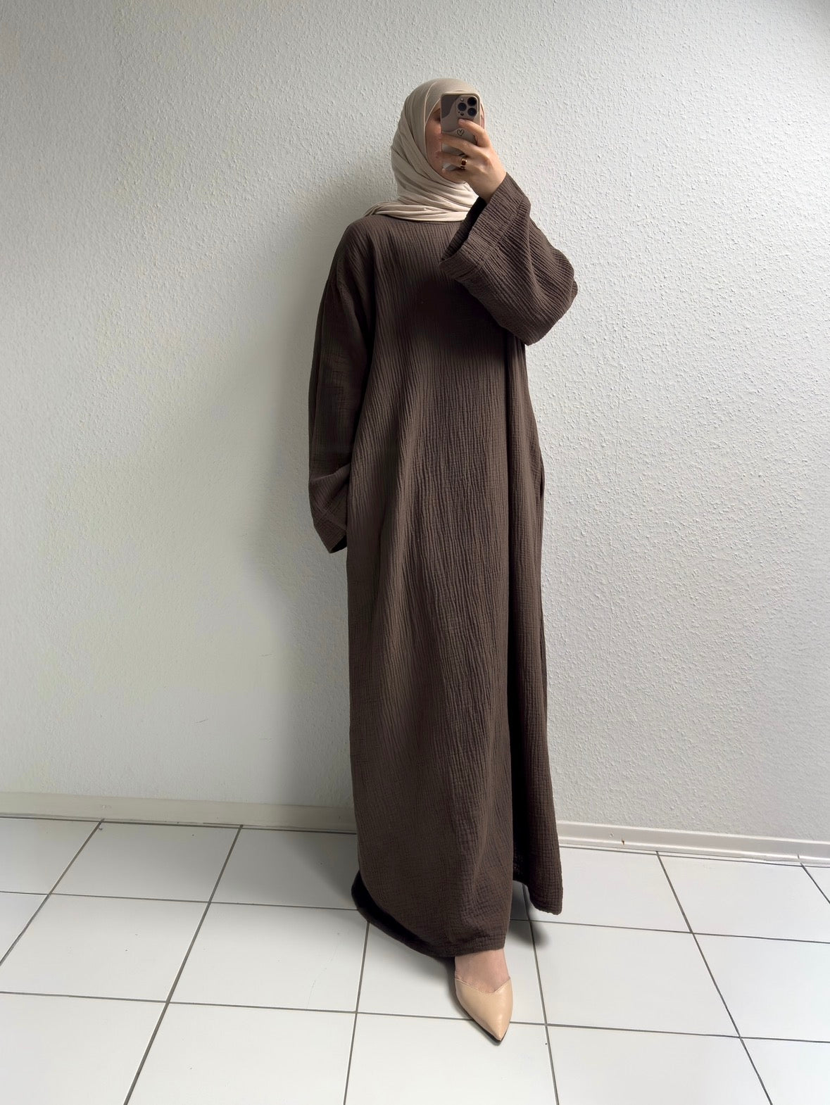 Musselin Nayra Abaya - Braun