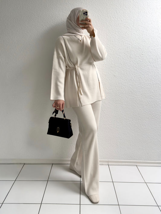Soft Lines Strick Zweiteiler -Beige