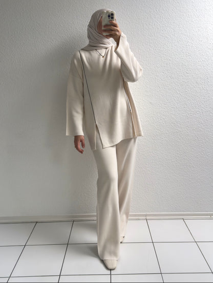 Soft Lines Strick Zweiteiler -Beige