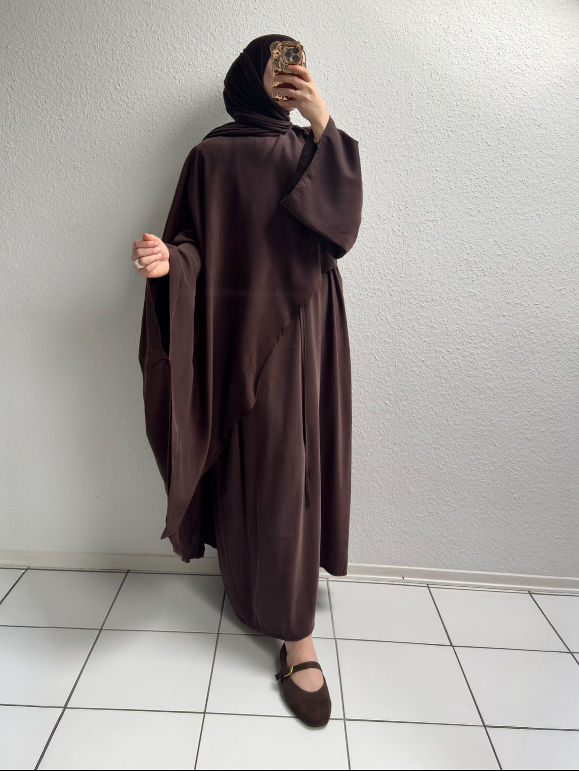 Zaya Cupro Abaya - Braun