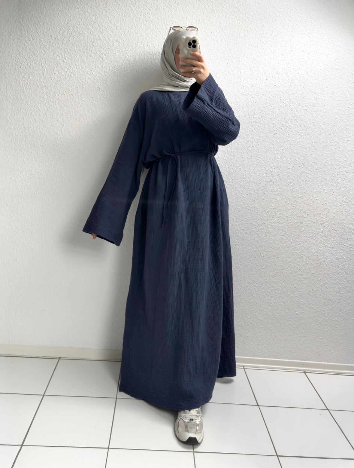 Musselin Nayra Abaya - Dunkelblau